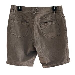 Elephant-Hide Texture Hiking Brunch Business-Casual Window-Shopping Shorts NWOT